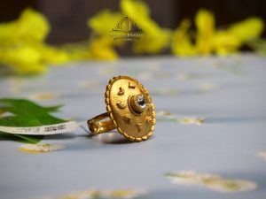 925 Silver Antique Minimal Ring – Gold Finish Elegant Statement Design | Jewelyaari