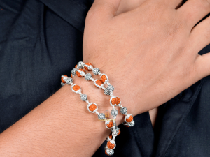 "JewelYaari Rudraksha Capping Silver Mala for Men - Single Line, 925 Silver, 5 Mukhi, 27 Rudraksha Beads and 27 Silver Beads, 24 Inch"