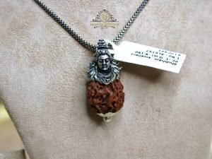 Mahadev Rudraksha Pendant – Divine Protection & Spiritual Strength | Jewelyaari
